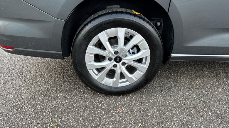 Ford Transit Connect 230 L2 Diesel 2.0 EcoBlue 102ps Limited Van